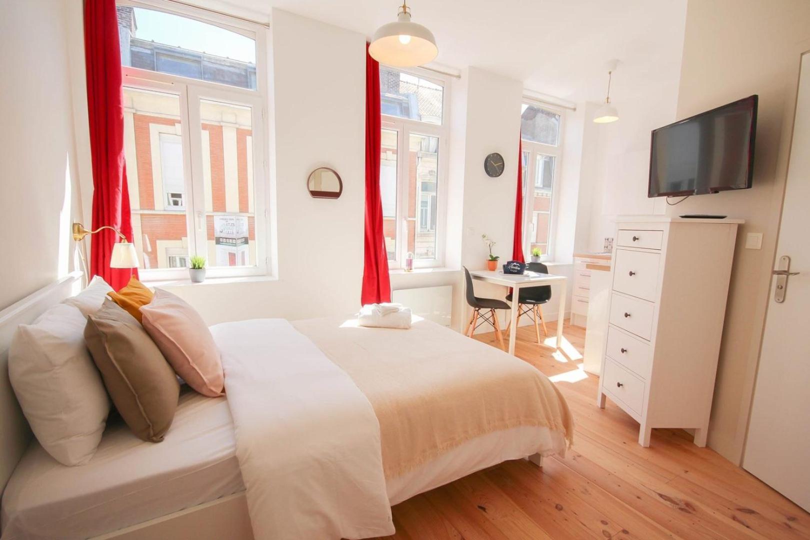Lille Centre- Nice And Bright Equipped Studio Buitenkant foto